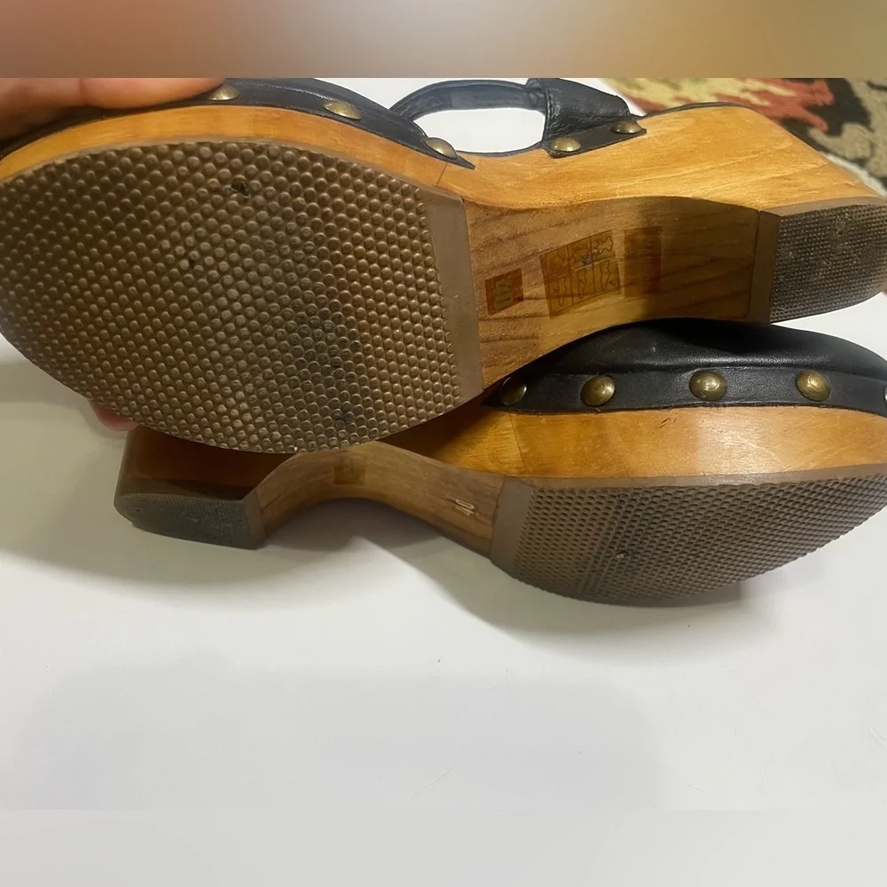 Cordani Black Clogs 9.5 - Picture 3 of 13